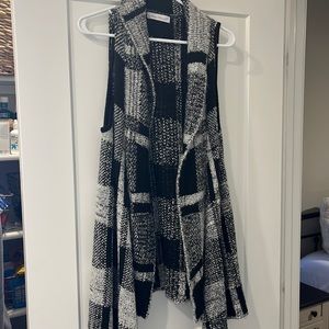 Black & white sweater vest